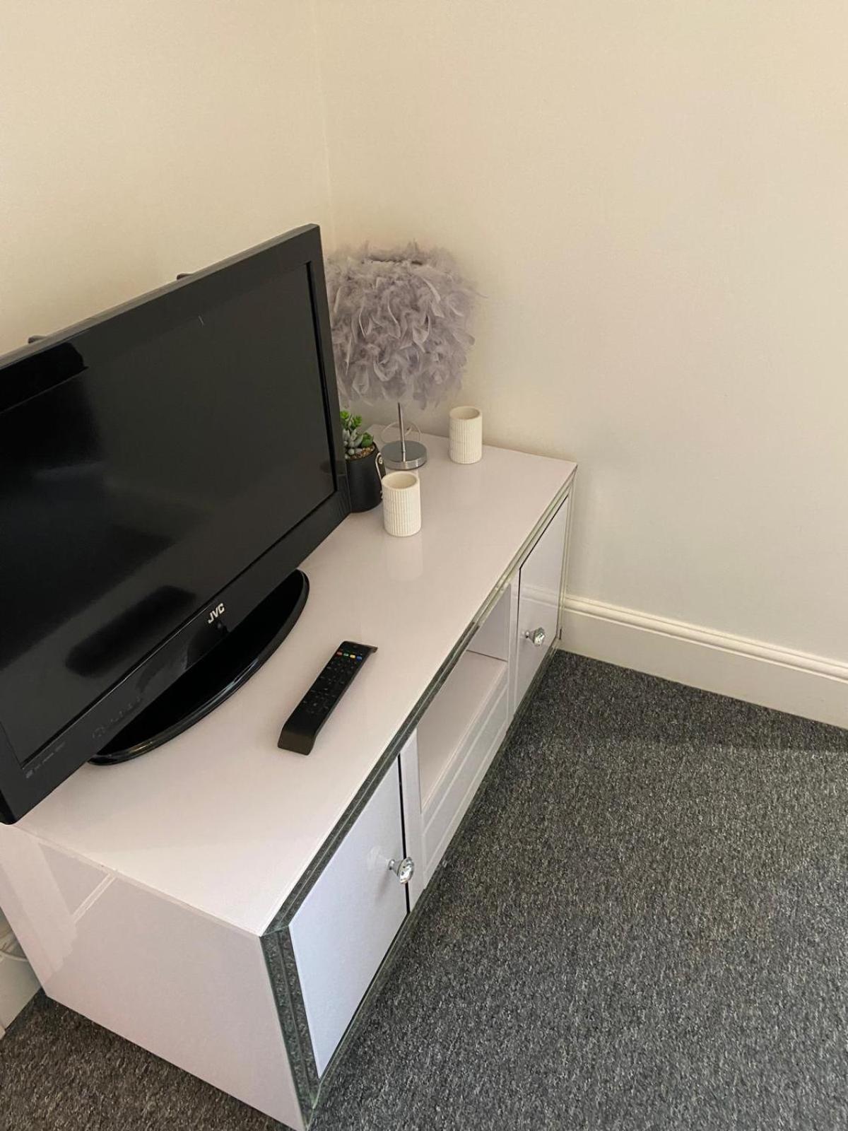 Meadow View Flat 1 Leilighet Hurst Eksteriør bilde