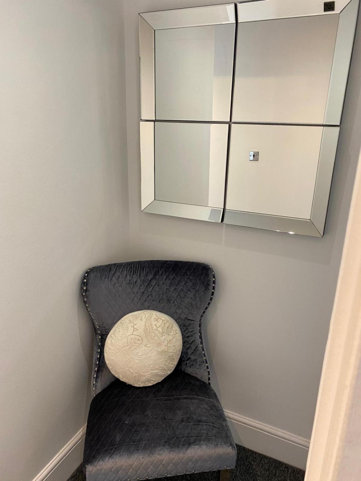 Meadow View Flat 1 Leilighet Hurst Eksteriør bilde