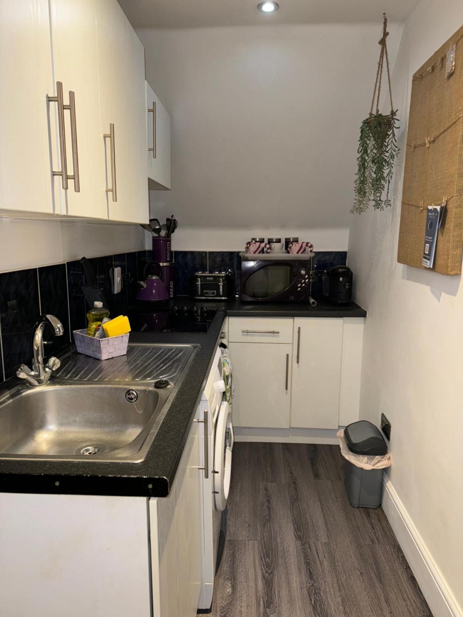 Meadow View Flat 1 Leilighet Hurst Eksteriør bilde